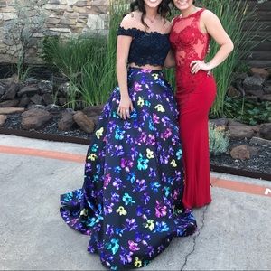 Ellie Wilde Prom Dress size 4. Worn once